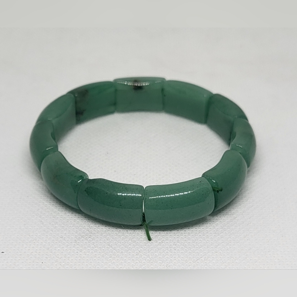 Green Faux Jade Stretch Bracelet Chunky Bead Bangle - Picture 2 of 4